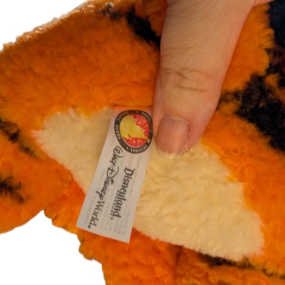 Disney Tigger Plush - Picture 4 of 5